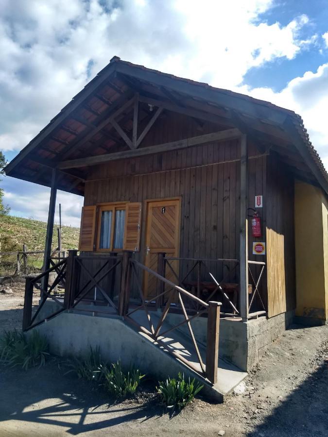 Chales Manaca Da Serra อูรูบิซิ ภายนอก รูปภาพ